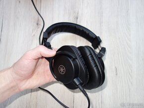Sluchátka Yamaha HPH-MT5 - 7