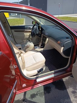 Prodám Škoda Superb 2.5 TDI V6 automat - 7