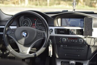 BMW E91 330D - 7
