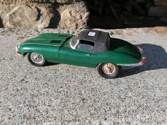 Modely aut - 7