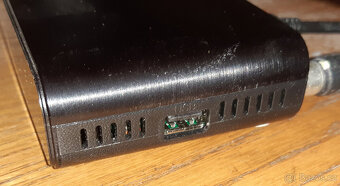 Televize Sony Bravia 32U3000 + set-top box GoGEN DVB 132 T2 - 7