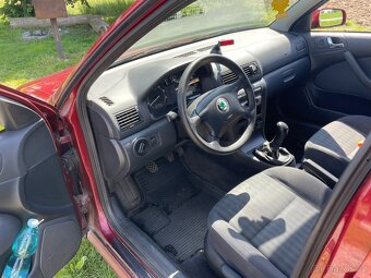 Škoda Octavia 1.6 75kw - 7