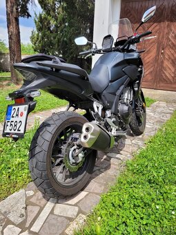 Honda CB500X rok 2022 - 7