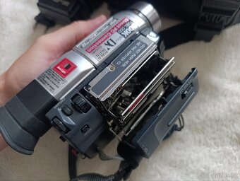 Videokamera JVC GR-DVL108 - 7