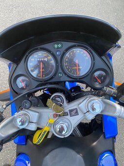 Honda cbr 125 r - 7