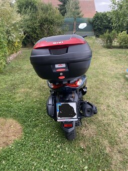 YAMAHA NMAX 125ABS + maxi výbava - 7
