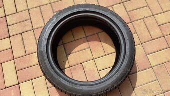 Zimní pneumatiky CONTINENTAL 225/45 R18 2+2 kusy - 7
