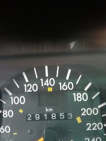 Mercedes 280 E třídy kombi, automat, sedan - 7