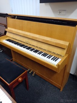 Piano, pianino, klavír Petrof - 7