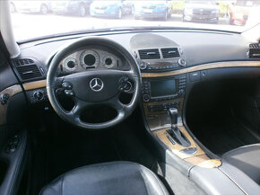 Mercedes-Benz E320CDI 4×4 Avantgarde Bi -XENONY - 7