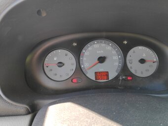 Prodej auta Renault Thalia 1.4; 7/2005 - 7