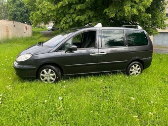 Peugeot 807 - 7