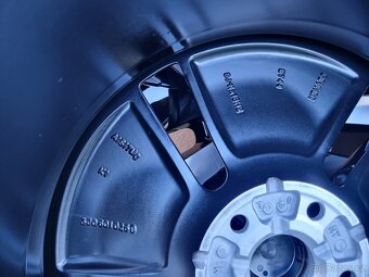 18″ 5×112 VW PASSAT B9 “CATANIA” + 235/45R18 GOODYEAR letné - 7
