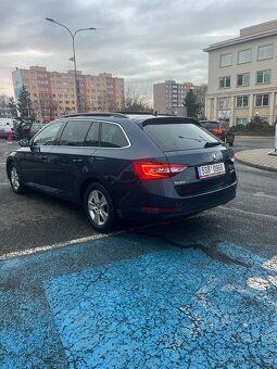 Škoda Superb 3 - 7