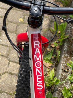 Commencal Ramones 24, skvělé dětské trailové kolo - 7
