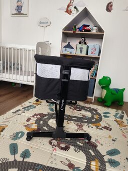 Dětská postýlka MoMi Revo na kolečkách - 7
