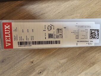 Velux venkovní clona + vnitřní plisé - 7