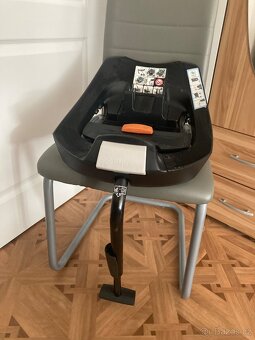 Autosedačka Cybex Aton 5 se základnou - 7