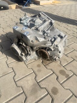 Převodovka 6q touran 1.9 tdi - 7