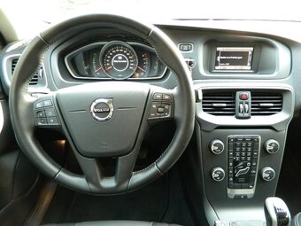 Volvo V40 T3 - 86.000 km - výborný stav - 7