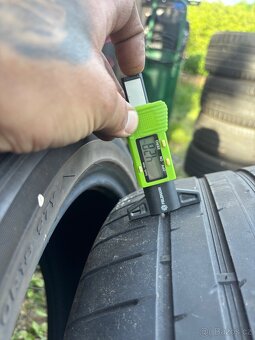 Letní pneu 245/40 R18 - 7