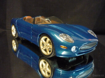 Jaguar XK150 Maisto 1/18 - 7