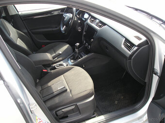 ŠKODA OCTAVIA III COMBI 1.6 TDi 85KW RV-2017 - 7