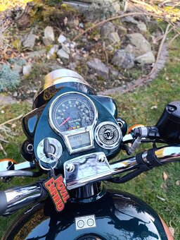 Royal Enfield classic 350 - 7