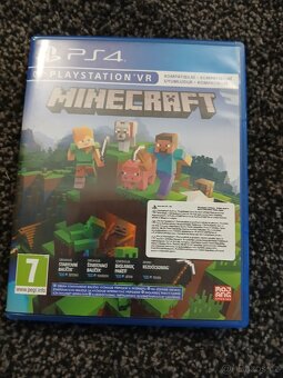 Playstation 4 slim - 7