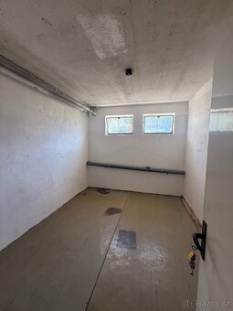 Pronájem bytu 3+1, garáž, sklep - 7