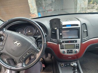 Hyundai Santa Fe - 7