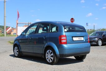 Audi A2, 1,4i 55KW, SERVISKA, KLIMA, r.v. 2000 - 7