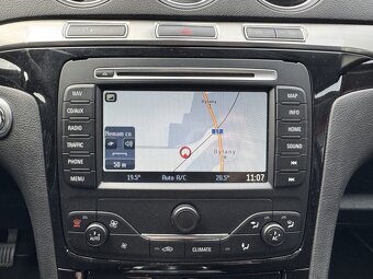 Ford S-Max 2.0TDCi Titanium Navi Digi Klima Keyless-Go - 7