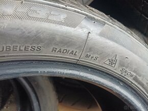 205/50-17 pneu Bridgestone - 7