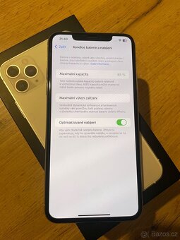 iPhone 11 Pro Max 64 GB - 7