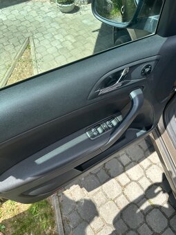 ŠKODA YETI 2.0 TDI 103 kW 4x4 2014 KLIMA ALU KOLA 132 000 KM - 7