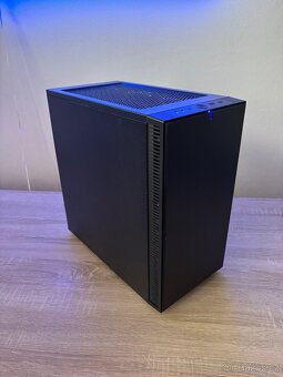 Výkonná PC sestava + příslušenství | GeForce RTX, Intel i7 - 7