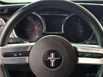 Ford Mustang, GT 4.6 224 kW V8 - 7