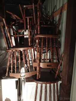 Staré židle k renovaci - 7