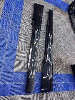 BMW E92/E93 nárazníky a prahy - 7