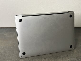 MacBook Pro 13" 2017 Silver CTO 256GB / 16GB - DPH - 7