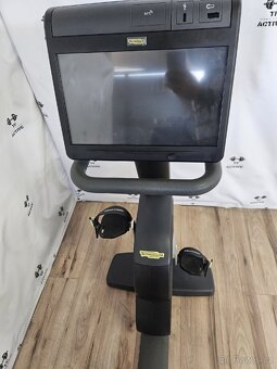 Ležící kolo Technogym unity - 7