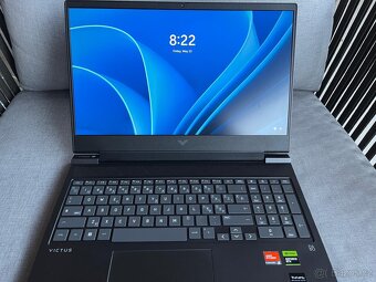 Victus by HP - Ryzen 7, RTX 4060, 32 GB RAM, 1 TB SSD - 7