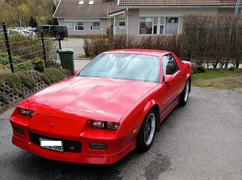 Chevrolet Camaro RS - 7