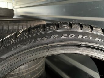 Dva rozměry 285/30 R20 99V + 255/35 R20 97V - 7