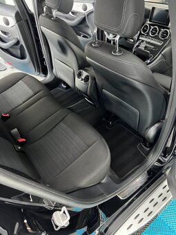 Prodám Mercedes-Benz GLC 220d 4x4 2015 Offroad packet - 7