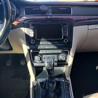 Škoda Superb 2.0 tdi 125 kw - 7