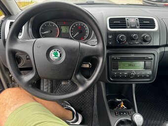 Škoda Fabia 1.4i 63Kw Ambition - Klima - 7