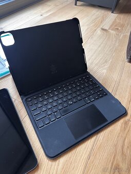 iPad Air M1 256GB Cellular 2023 - 7