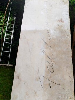 Dvoumetrový PARAPET  síla 3cm 205x30cm. - 7